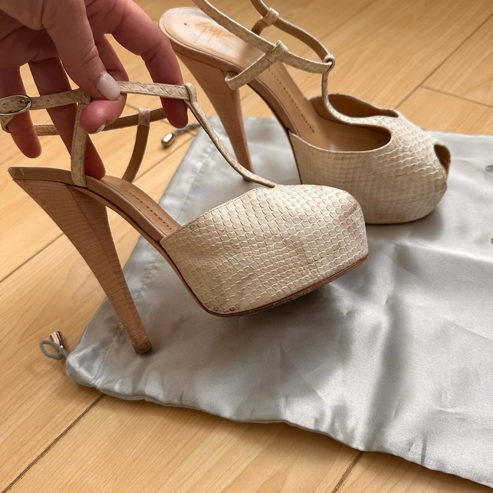 Giuseppe Zanotti Python Platform Sandal Blush And… - image 3